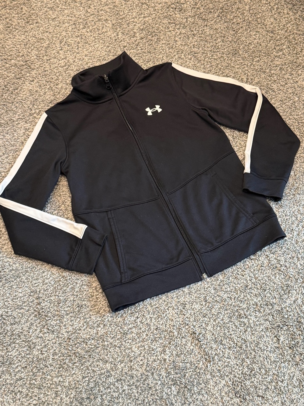 Under Armour Boys Black White Full Zip Track Jacket Youth Medium